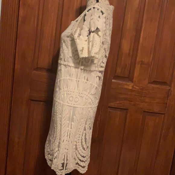 NWT Crochet Cream Dress with slip underneath. Size small - Picture 4 of 4